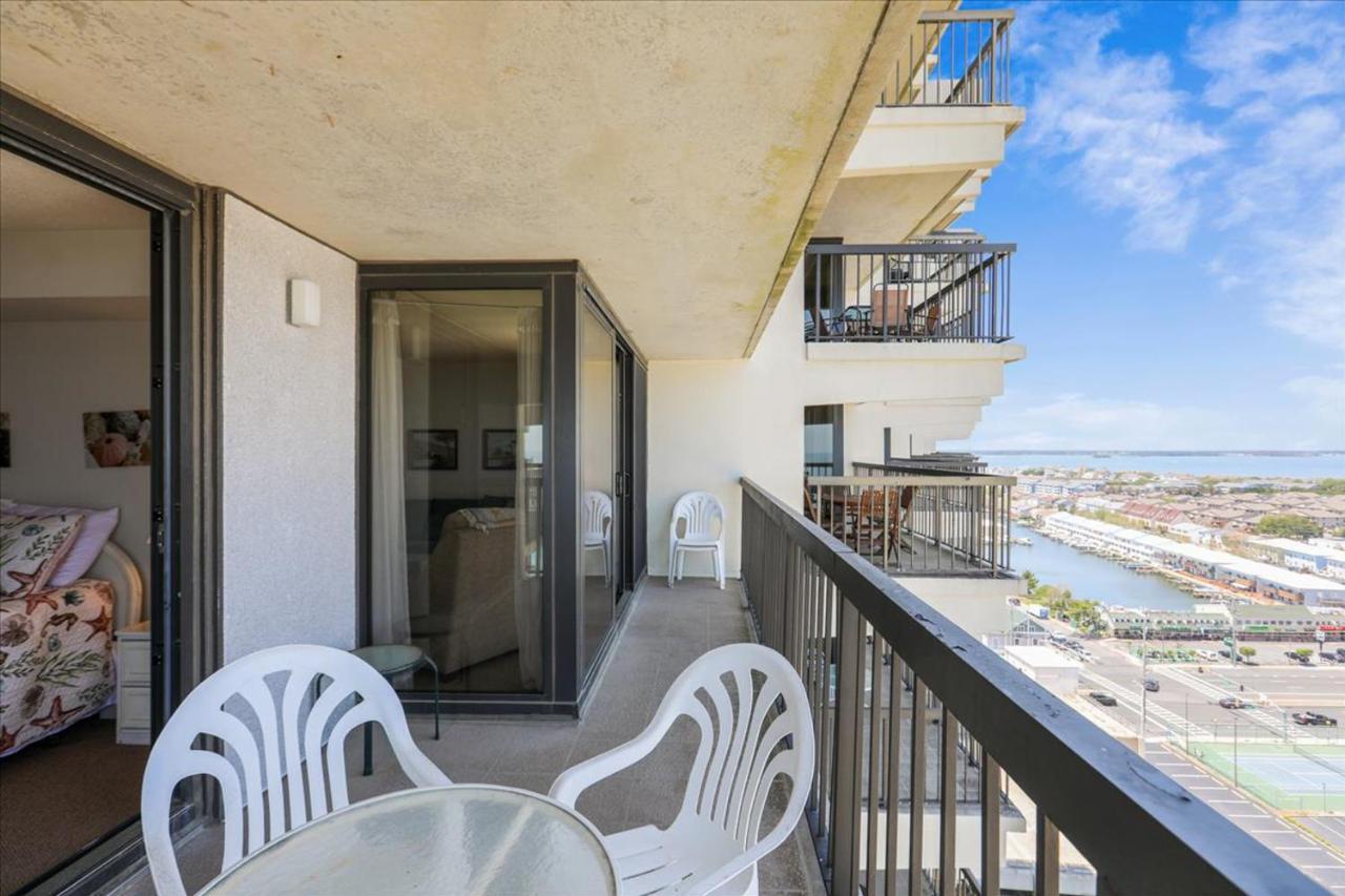 Sea Watch Condos III آوشين سيتي المظهر الخارجي الصورة